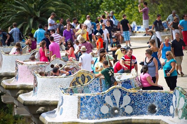 Imagen de turistas en Barcelona