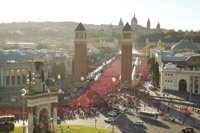 Meritxell Soler reina en la 'marea rosa' de 34.000 corredoras de la Carrera de la Mujer de Barcelona