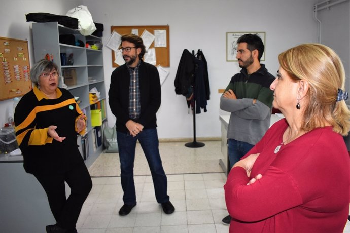 Rossi visita Proyecto Hombre