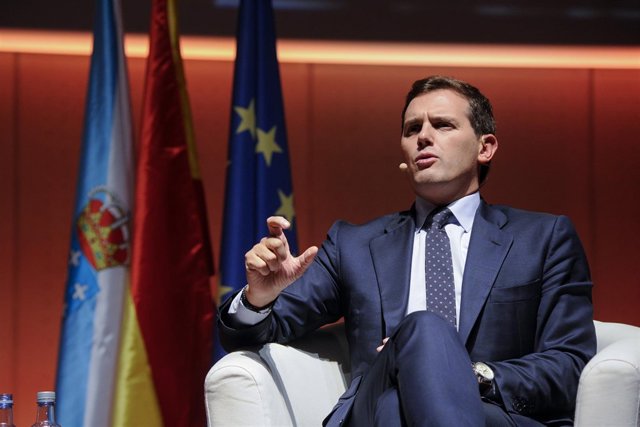 Albert Rivera y Francisco Vázquez participan en la conferencia El futuro del con