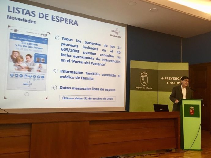 Villegas presenta los datos de las listas de espera en Murcia
