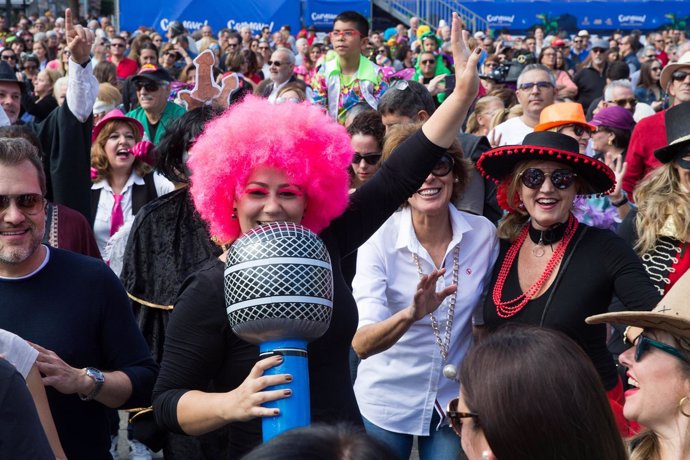 Carnaval de Día de Las Palmas de Gran Canaria en el parque Santa Catalina