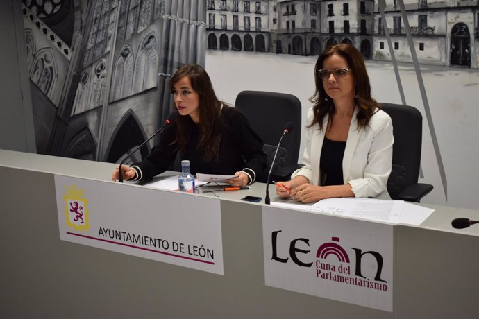 Gemma Villarroel y Ana Carlota Amigo explican el calendario de la comisión