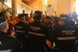 Desalojo de los exeventuales de Lipasam