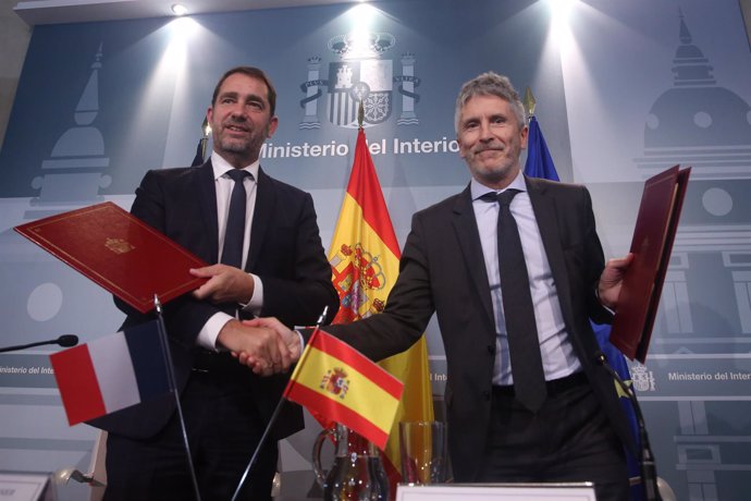 Fernando Grande-Marlaska se reúne con el ministro de Interior francés, Cristophe
