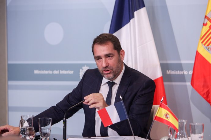 Fernando Grande-Marlaska se reúne con el ministro de Interior francés, Cristop