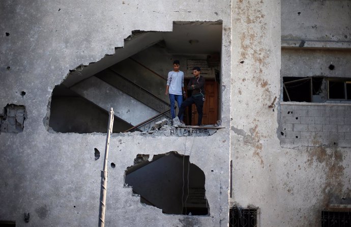 Vivienda de la Franja de Gaza alcanzada por un ataque israelí