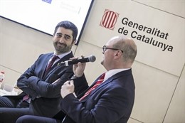 El conseller Puigneró firma un acuerdo de la CE en el Smart City Expo