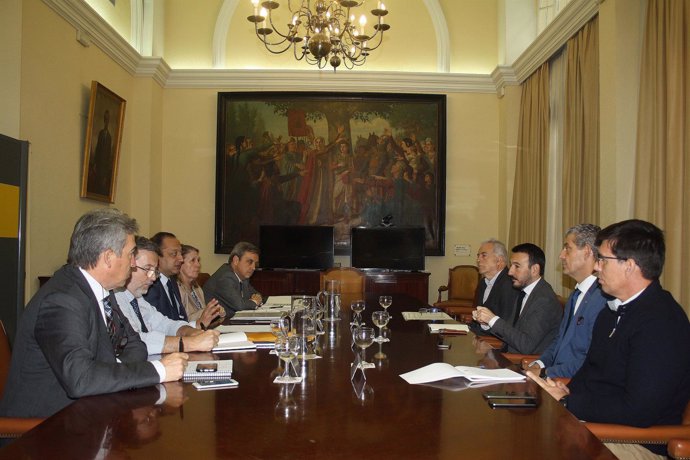 Reunión de Gómez de Celis conuna comisión de Asuntos Exteriores
