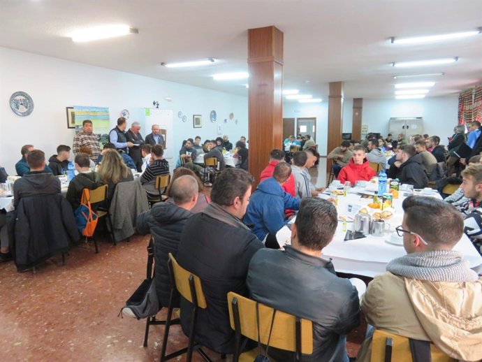 Actividad divulgativa sobre ciencia agroalimentaria