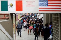 EEUU refuerza su seguridad en la frontera a la espera de la llegada de la caravana de migrantes