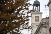 Las campanadas de Nochevieja en Sol se darán dos veces, una con la hora peninsular y otra con la insular