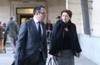 La defensa de Álvarez ve "caricaturesco" que la Junta "confabulara durante 10 años para engañar" al Parlamento