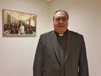 El portavoz de los obispos dice que le "sorprendió" que Calvo "aireara" la reunión con el Vaticano sobre Franco