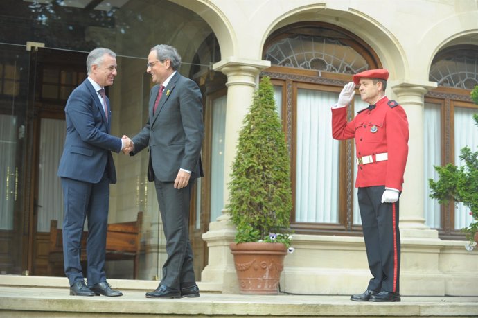 Iñigo Urkllu recibe a Quim Torra en el Palacio de Ajuria Enea en Vitoria