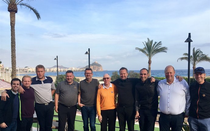 Profesionales de ‘Green2Green’ y de clubes de Dinamarca