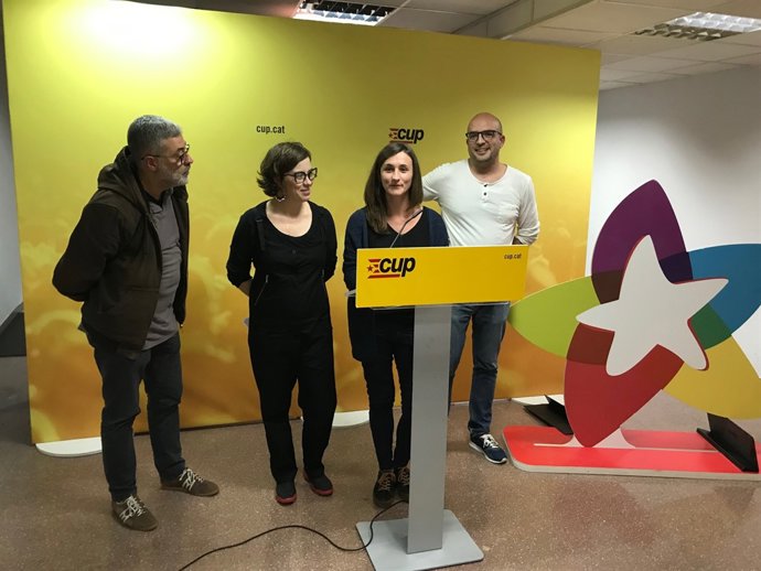 Eulàlia Reguant, Joan Coma, Carles Riera i Mariona Pascual (CUP)