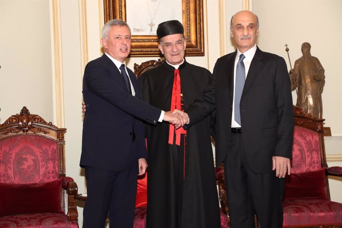 Samir Geagea y Suleiman Franjieh se reconcilian en un acto en Líbano