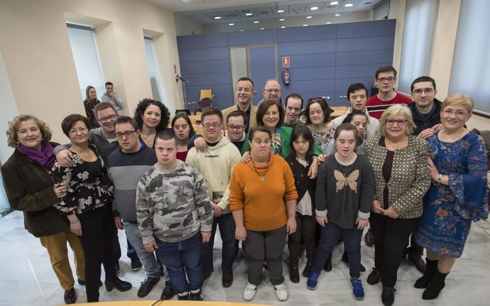Jóvenes con síndrome de Down y Asperger hará prácticas laborales en Granada
