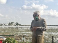 Felipe González recuerda su pasado como presidente en un acto con militantes del PSOE en Doñana