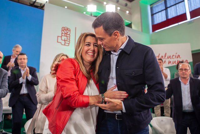 el secretario general del PSOE Pedro Sánchez, y la secretaria general del PSOE-A