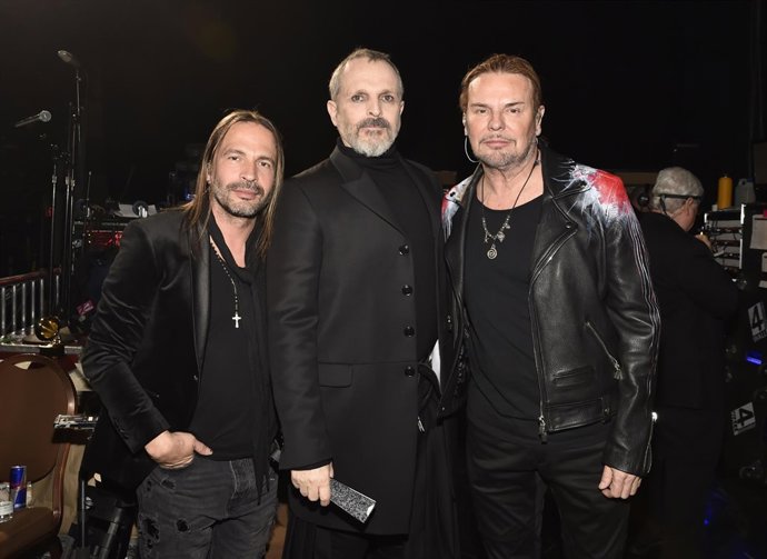 Miguel Bosé reaparece en los Grammy Latinos