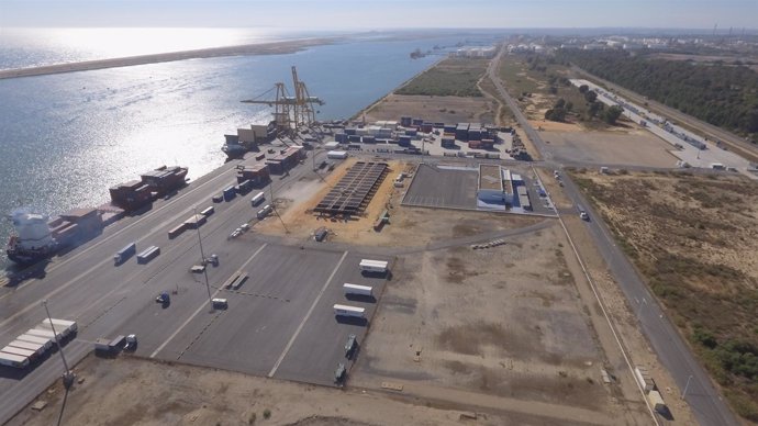 El puerto de Huelva licita la ampliación Norte del Muelle Sur por 46 millones.
