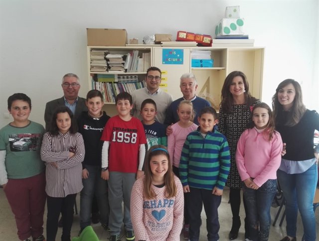 Visita a la sede del Colegio Público Rural El Collao en Génave.
