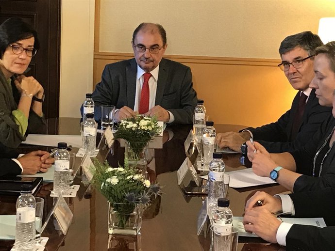 La reunión se ha celebrado en el Edificio Pignatelli