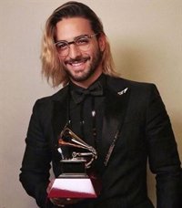 El polémico gesto de Natalia Lafourcade tras el anuncio de Maluma como ganador de un Grammy Latino