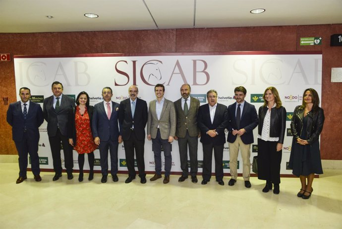 Visita de Pablo Casado al Sicab 2018.