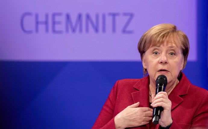 La canciller de Alemania, Angela Merkel, durante su visita a Chemnitz