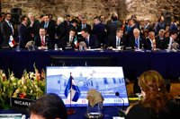 Los líderes iberoamericanos se comprometen a elaborar políticas para una migración segura