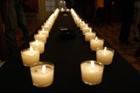 Ibiza se suma a las muestras de dolor por la mujer asesinada en Palma con un minuto de silencio ante el Consell