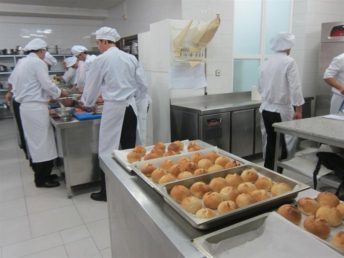 Cocina, cocinero, trabajo, empleo, comida, formación