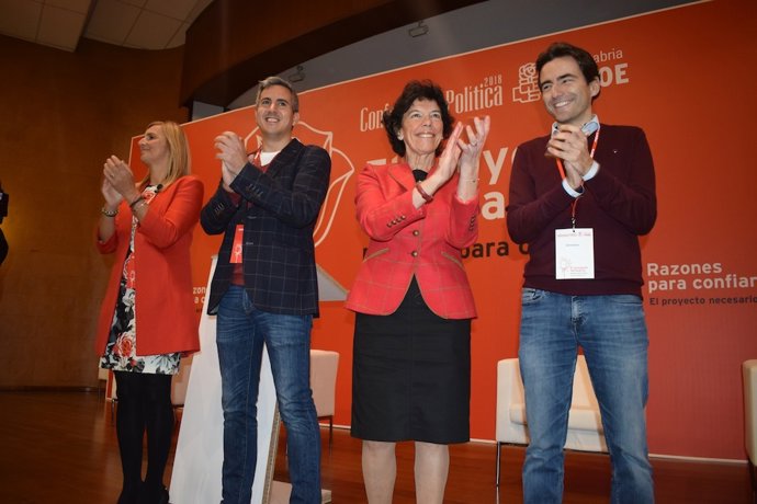 Noelia Cobo, Pablo Zuloaga, Isabel Celaá y Pedro Casares en Conferencia Política