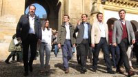 Casado aboga por "acabar con el revisionismo histórico" del PSOE con la Mezquita de Córdoba y las calles