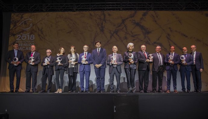Foto de familia de los Premios Macael 2018
