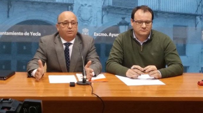 Luis Fernández y Antonio Puche DE CS