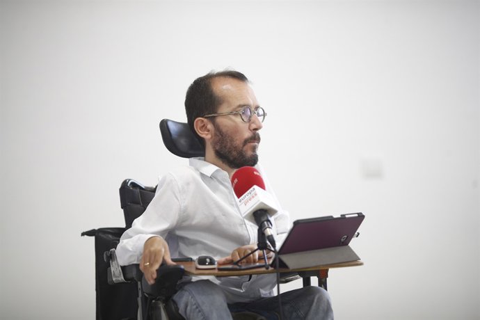 Entrevista de Europa Press a al secretario de Organización de Podemos y secretar