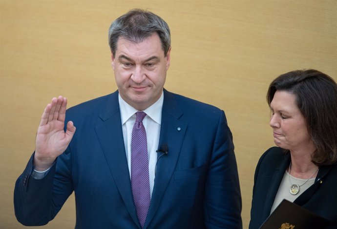 Markus Soeder presta juramento como primer ministro de Baviera