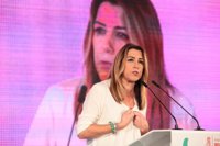 Díaz defiende su campaña en "positivo y pensando en Andalucía" frente a "derecha rabiosa que no tiene límites"