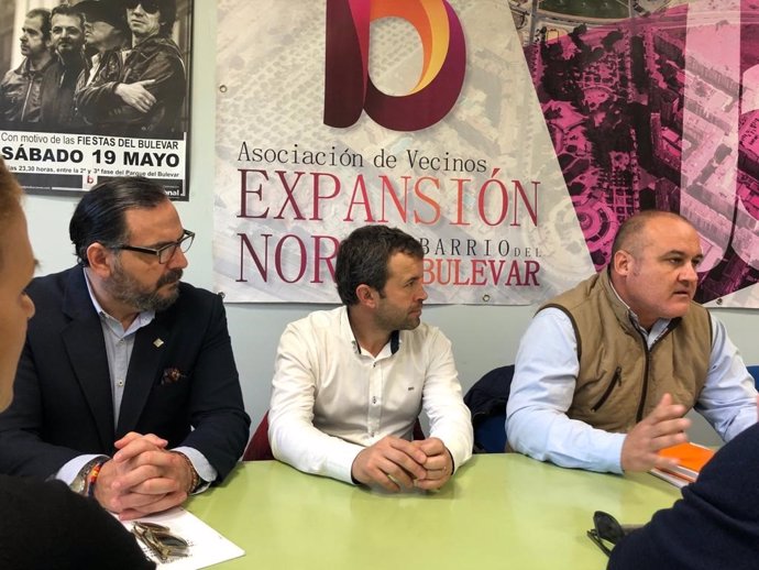 Reunión entre Julio Millán, la asociación Expansión Norte y Ciudadanos por Jaén