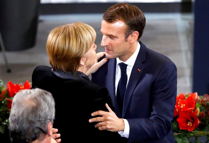 Emmanuel Macron Y Angela Merkel