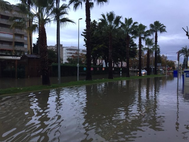 Efecto de la lluvia en una calle de Andalucía