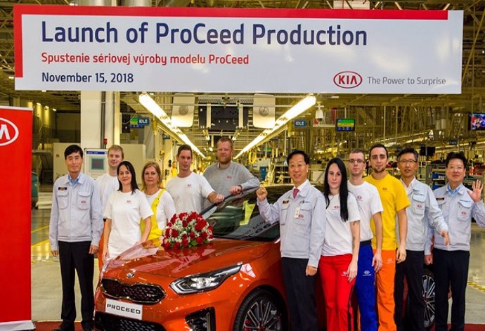 Kia comienza la producción en Eslovaquia del nuevo ProCeed