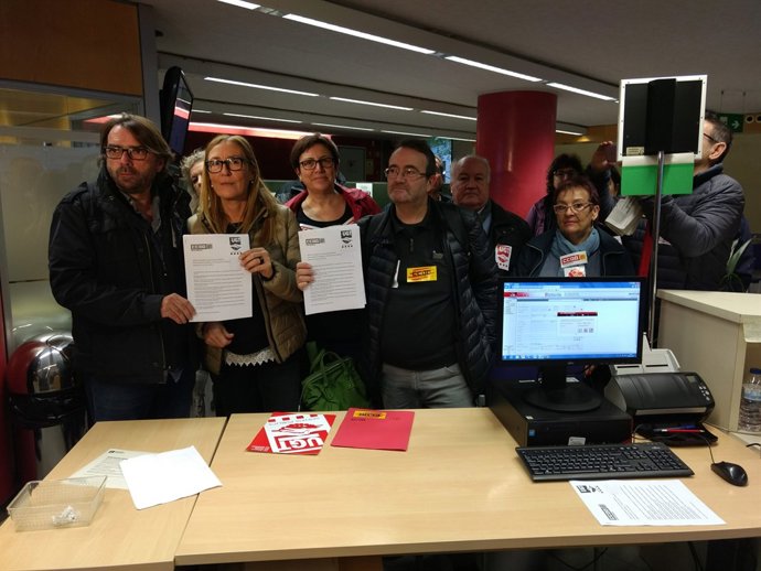 CCOO i UGT de Catalunya registren la vaga pel 12 de desembre