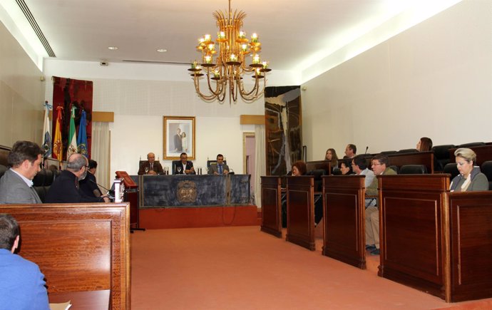 Pleno de la Diputación de Huelva sobre la concesión de las Medallas de Oro.