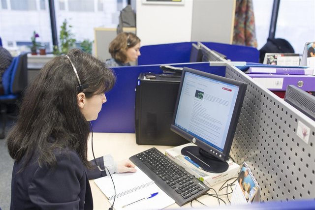 Teléfono 016, violencia de género, violencia doméstica, violencia machista