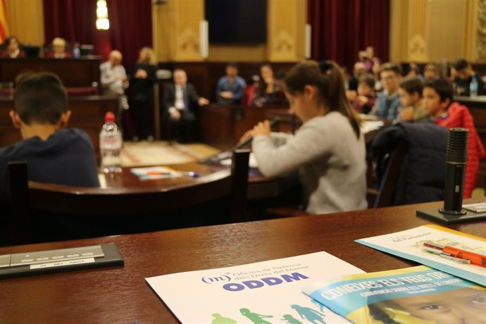 VII Parlament infantil